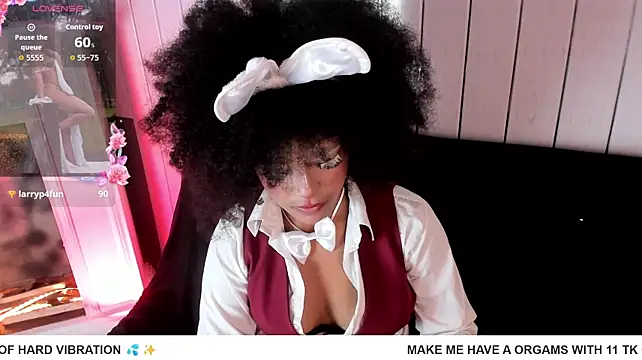 Serena_siren - BUNNY SHOW FLASH BOOBS˶˃ ᵕ ˂˶)