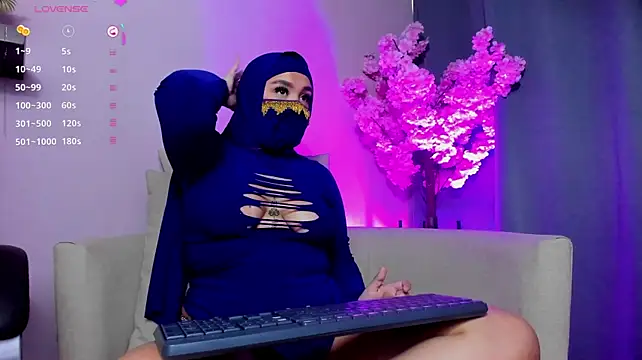 Khalilah_ - spank the buttocks