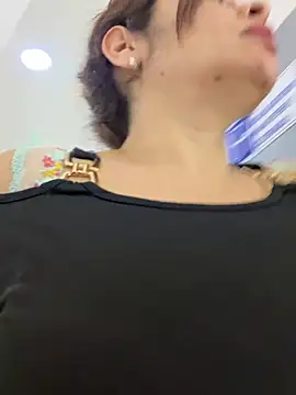 Dr_Nathalia_28 - I'm touching his cock under the table!