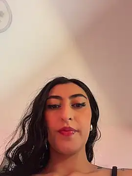 Dahliacortes - Big Ass + Rub her in close-up 😏