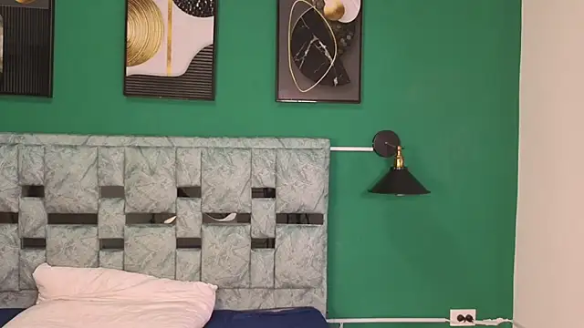 Alisa_ousen - spanking ass x10