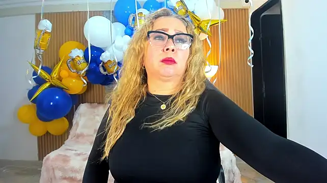 Danna_topless - Bounce and rub boobs💎💋