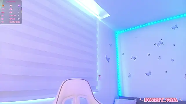Sweettvera - Suck finger and ahegao