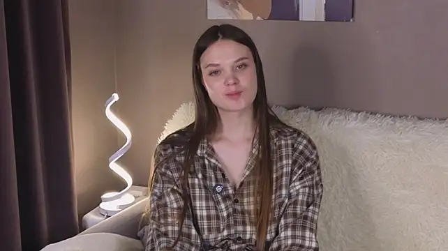 VerdaFrisbee - Tease u with my shorts a little