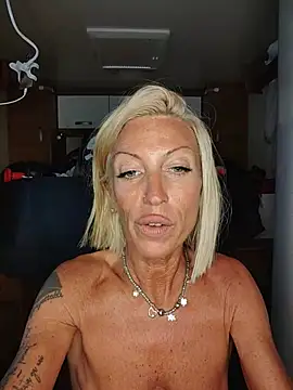 Weloveblue - Squirt 💦 LT 5 Min control domi