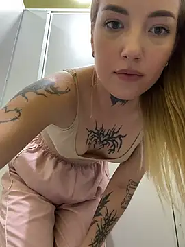 Your_dream4 - massage ass in doggy mens wc