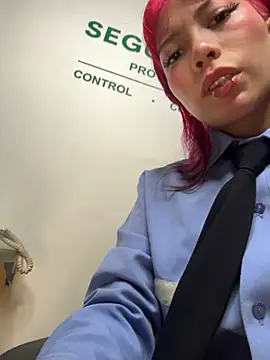 Zakura_66 - Take off panties under the desk
