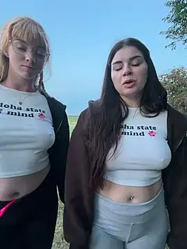 EllyNora - Lt outdoor video