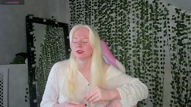 Marin_Blair - Pillow Cowgirl + Moaning