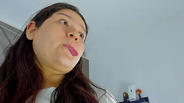 AmatistaSky__ - big boobs bouncing close cam