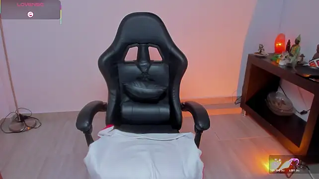 Sara_Charmy - SHOW BOOBS