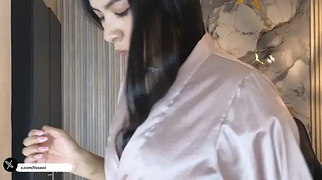 LissaWiild - 👏 Slap My Booty ×5 with a Naughty Smile