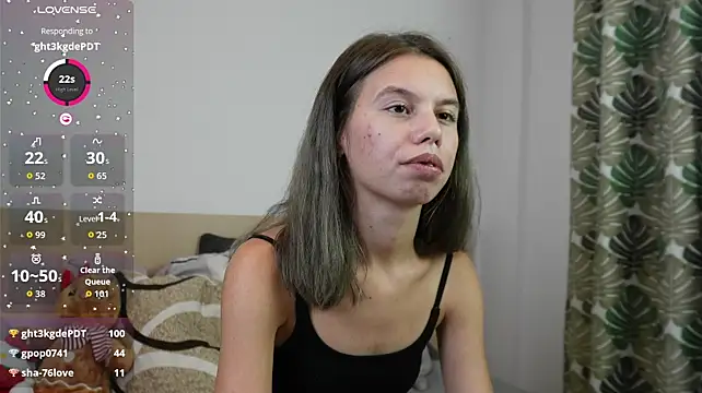 Emma_Tiny69 - pussy play