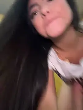 Valentina-gomezz - FUCKING IN THE LOCKERS (MALL)🙈😈