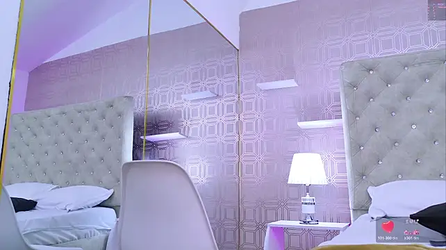 Cami_Rousse - Twerking with my big ass for you 🍑🔥