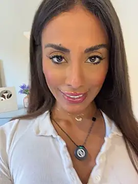 Brownfitbabyy - Plug anal 💎