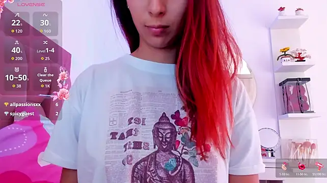 Laaura-Velez - riding dildo