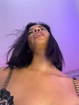 Annacherry_77 - Annita, wet for me