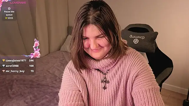 Kitty_Liikk - Wet your hair