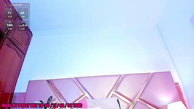 SophieSinclair - Naked