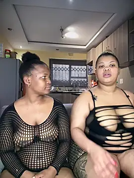 Thick_Ass_Barbiie - bounce boobs