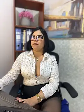 Brenda_Levine - control nora x 5 min + squirt
