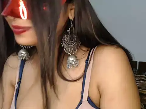 Bigboobsbaddie - pussy oil massage