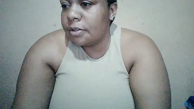 Bustyboobs27