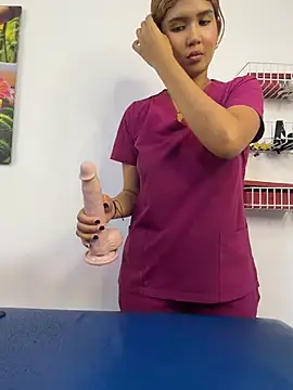 Kinky-Spa - INTENSE FINGERING CLIENT PUSSY