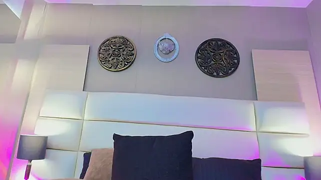 Sikiut_helen - finger in my ass