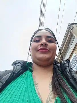 MAYE__13 - Two girls shaking their tits in public