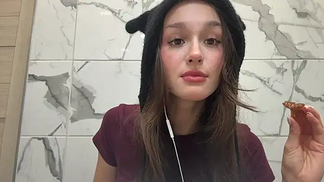 CristaLefkowitz - I know you want to get kiss from me ^^