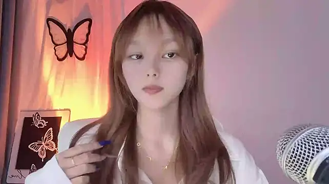 XiaoPiPi8888 - 如果我突然骚扰你 你理我的几率是？