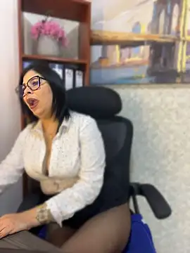 Brenda_Levine - control nora x 5 min + squirt