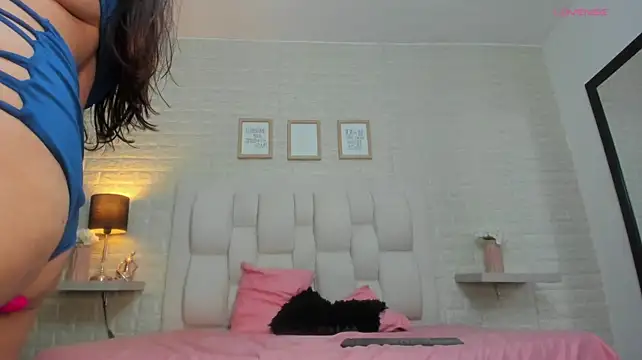 Ada_Porter - Twerk hot 💙