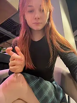 SaintMaya - masturbation+5 slaps on ass🥰🍓