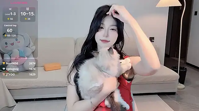 Luminous4173 - 戴眼镜的好看还是这样的果子让哥哥更加心动💓