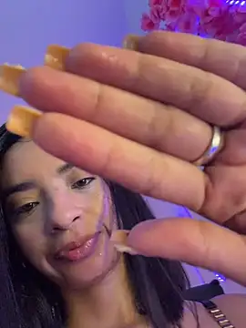 Annacherry_77 - Annita, wet for me