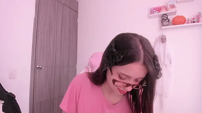 ImBunnyNova - OIL TITS 🐰