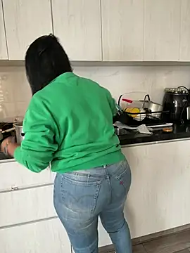 Hotadhara01 - dildo in action