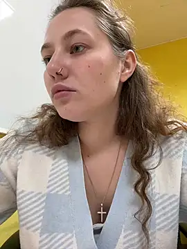 AsynaYuuki - I show TITS on the SCHOOL right HERE🤫🏫