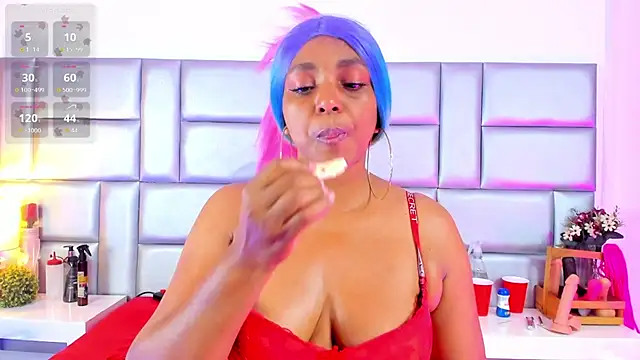 NinaNicole
