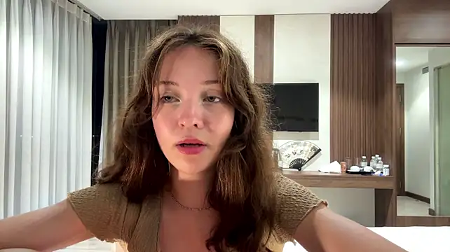 SusanaHallet - tease u with my sexy bra&boobs
