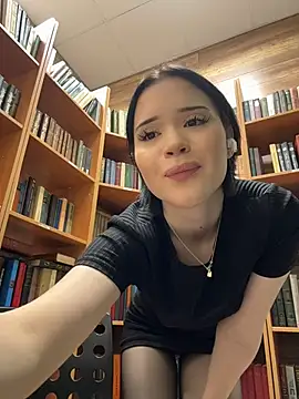 Kitty_sixseven - 1 FINGER PUSSY IN MEN WC + OPEN DOOR