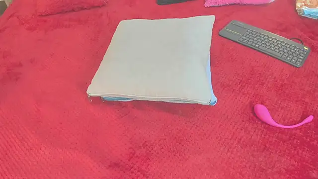 Mask_red_girl - FISTING ASS <3