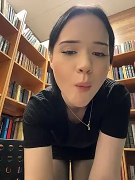 Kitty_sixseven - 1 FINGER PUSSY IN MEN WC + OPEN DOOR