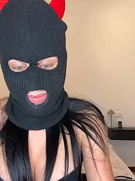 Masked_Desire69 - adorazione piedi🦶