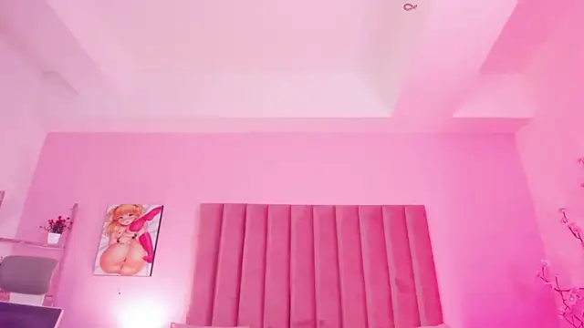 Little-Chloe - OIL BOOBS OR ASS