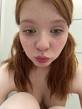 Freaky__Nikki - make me moan :3