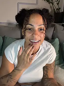 SweetPetiteNoir - Go Doggy and Show Pussy Naked😈
